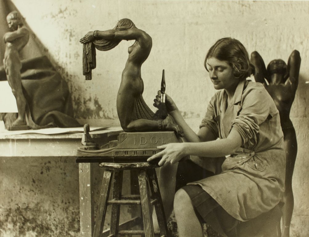 Barbara Tribe (1913 - 2000) - photo 1